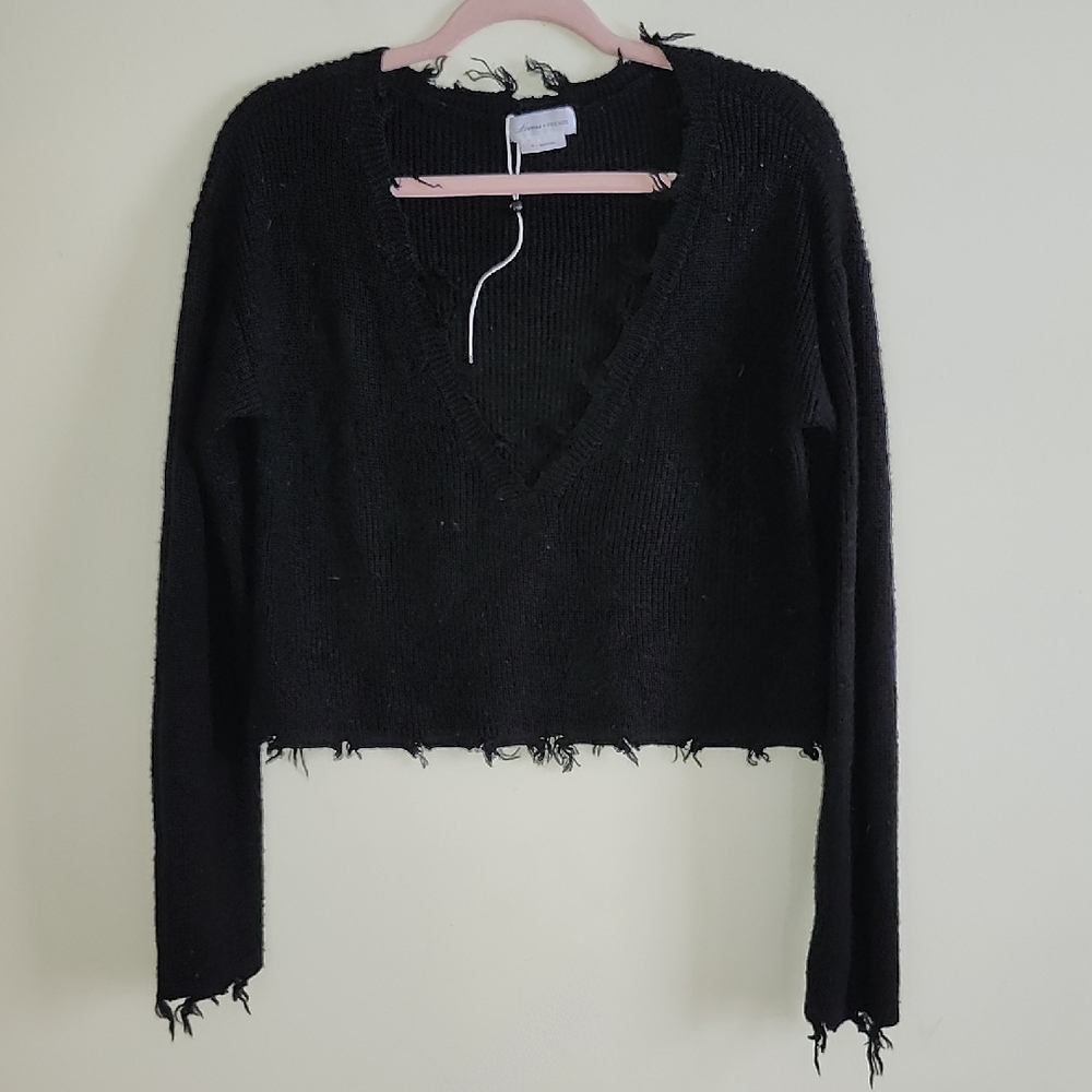 Lovers + Friends Black Distressed Cropped V-Neck Sweater Wool Blend Medium
